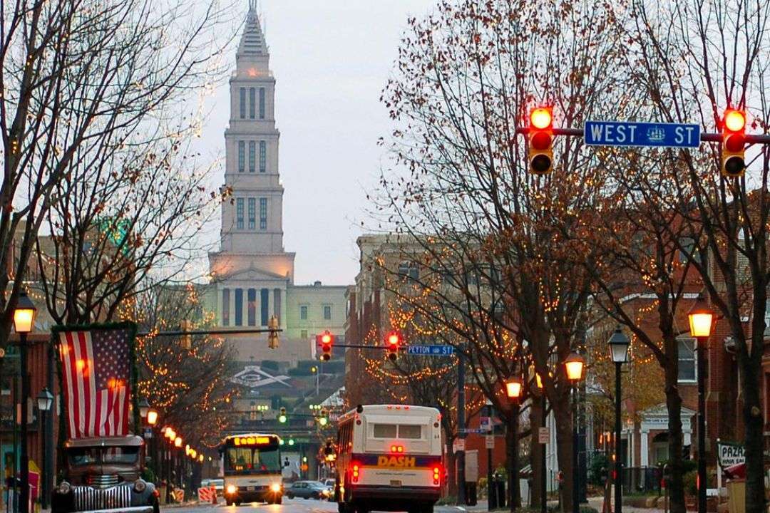 Top 12 Best Places To Retire In Virginia (2023)