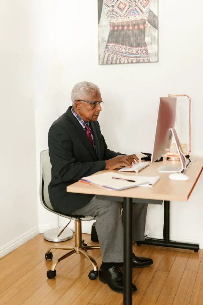 Best Computers for Seniors in 2025: Laptops, Tablets, and Desktops